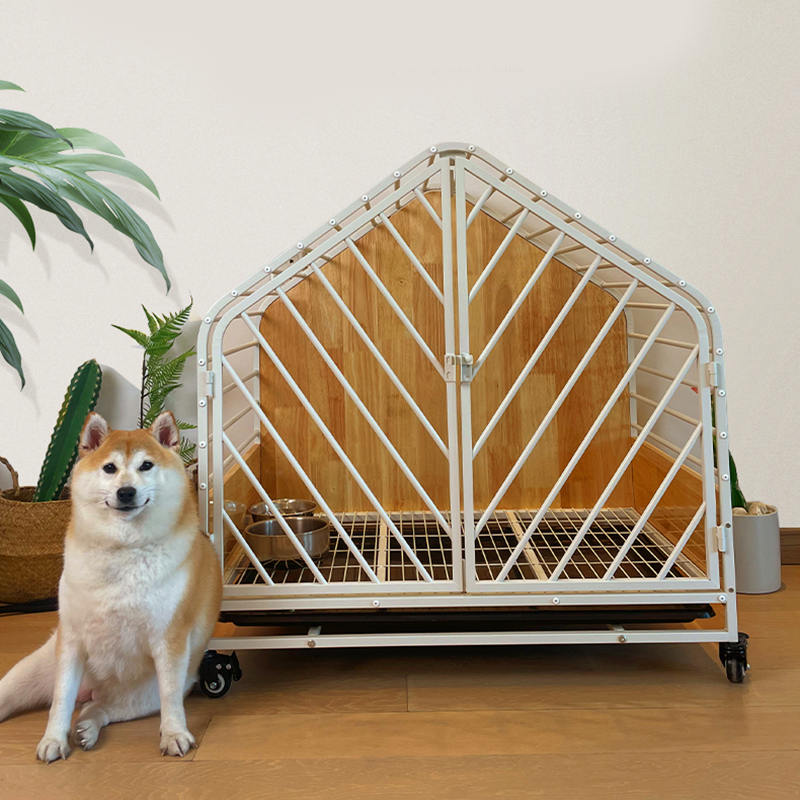 Velká dřevěná ocelová vnitřní psí klece Velká dřevěná ocelová vnitřní psí klece