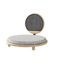 Je povrch WoodCatBed odolný proti vlhkosti a plísním?